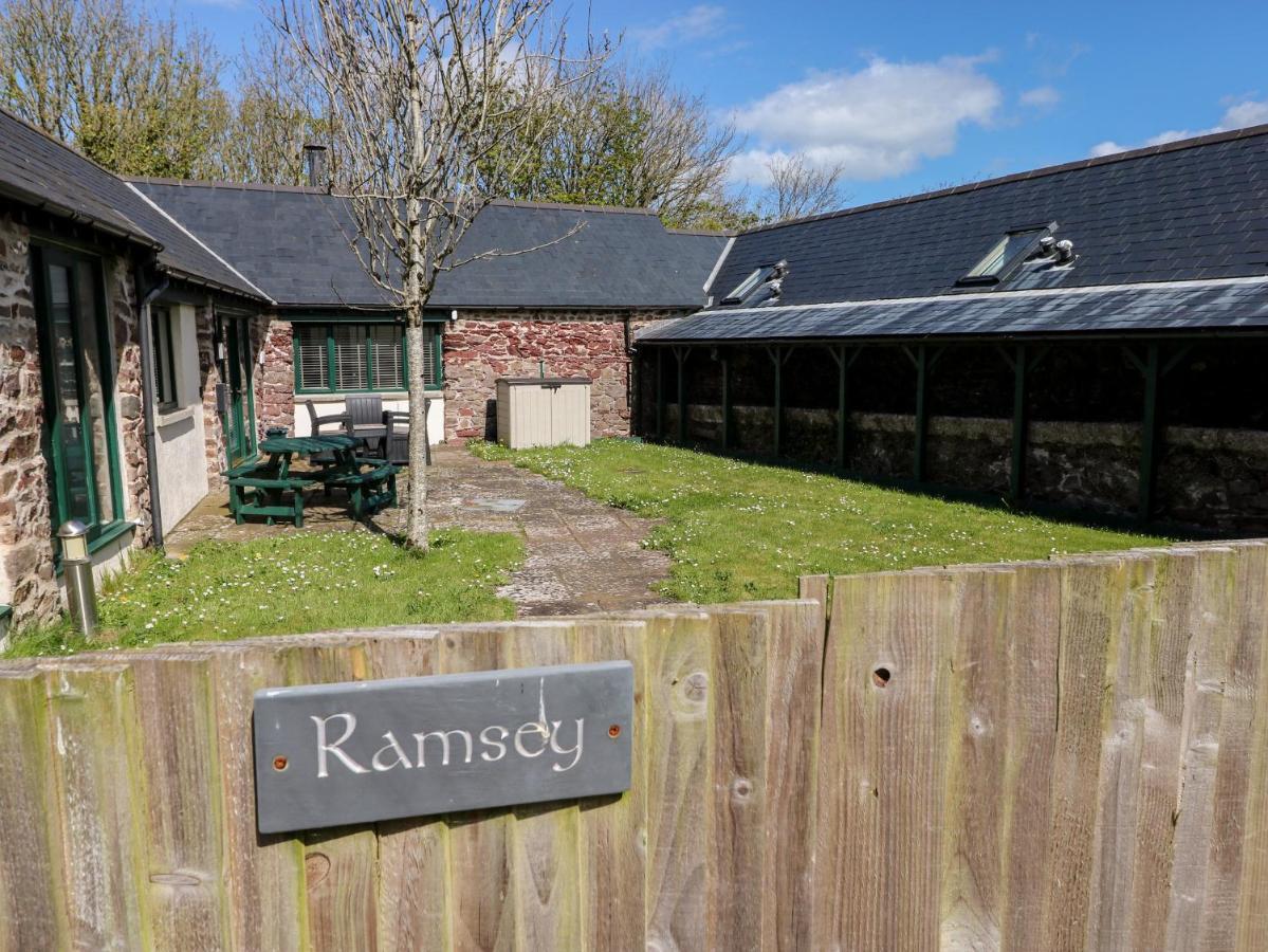 Ramsey Cottage Haverfordwest Exterior photo
